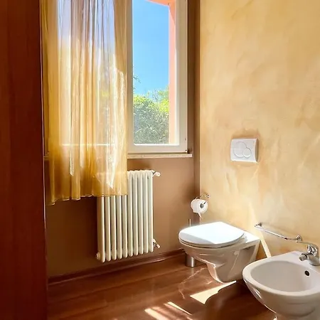 Villa Fantastica Con Piscina E Vista Su Montagna Perticara